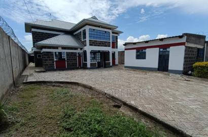 4bdrm Mansion in Nakuru Town East for sale