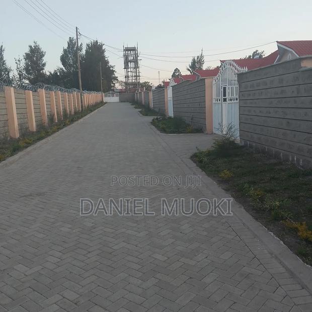 3bdrm Maisonette in Accacia, Kitengela for sale