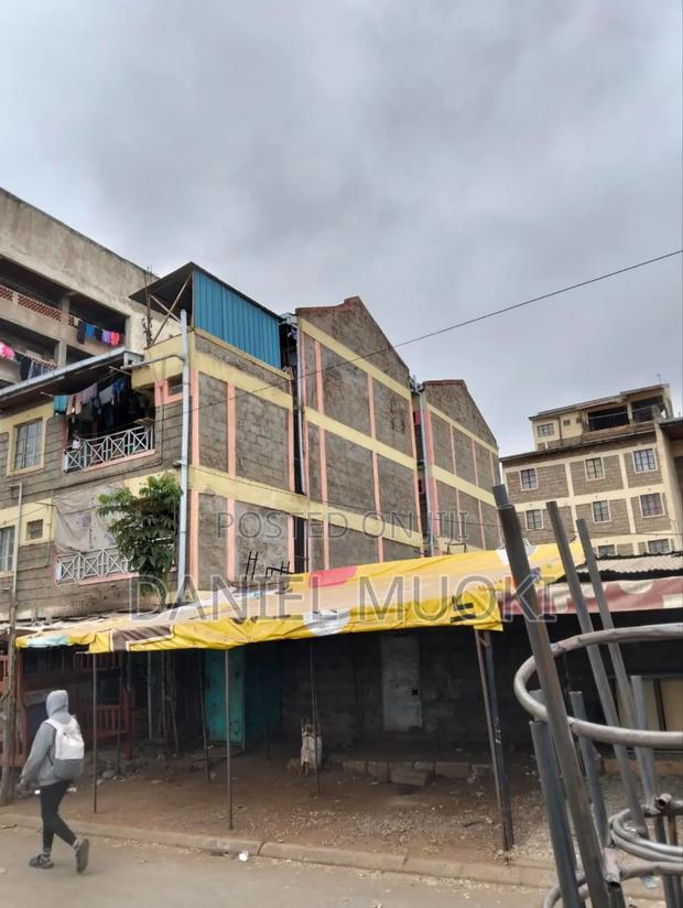 2bdrm Apartment in Umoja 1 Estate for sale
