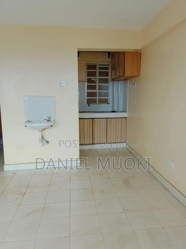 1bdrm Room & Parlour in Oloibon Hotel Area, Umoja for rent