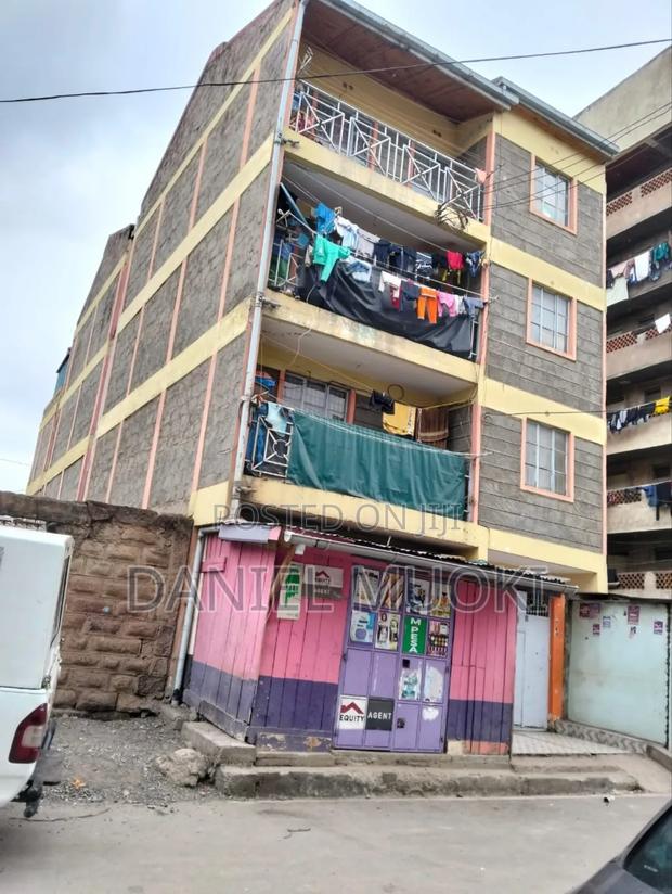 2bdrm Apartment in Umoja 1 Estate for sale