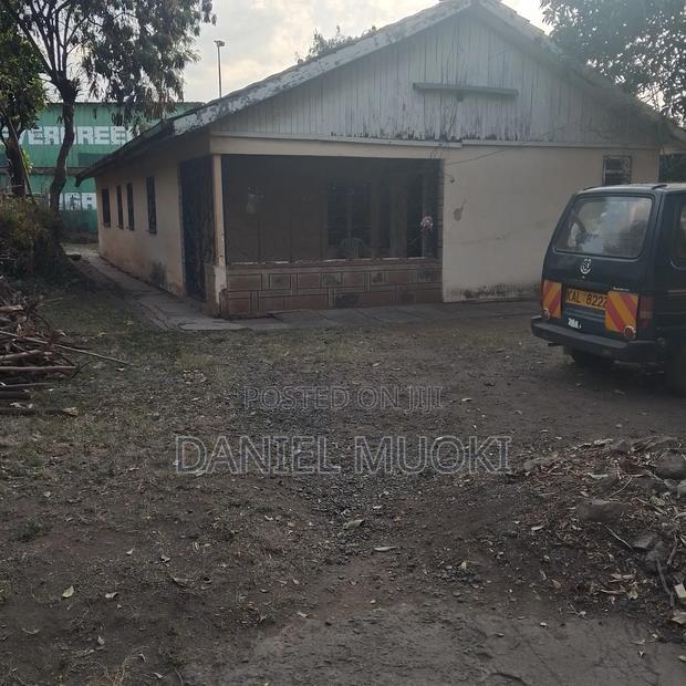 Commercial or Residential Plot on Sale