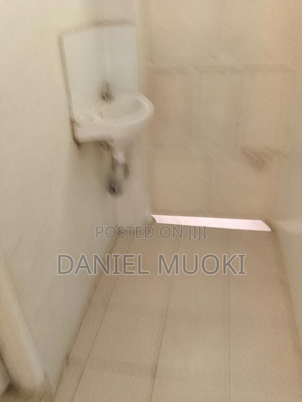 3bdrm Apartment in Stella, Donholm for rent