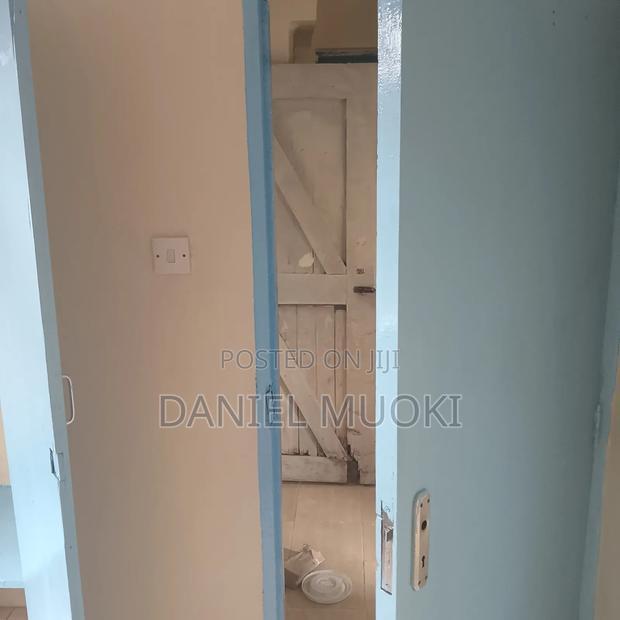 2bdrm Apartment in Tena Oloibon Hotel, Umoja for rent