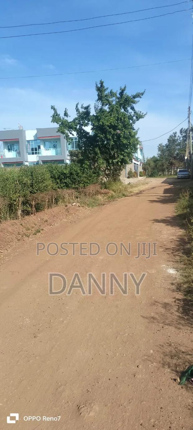1/4 Plot Along Eastern Bypass at Kamakis Area