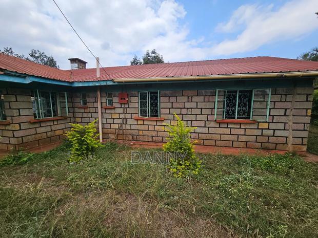 4bdrm Bungalow in Kerugoya for sale