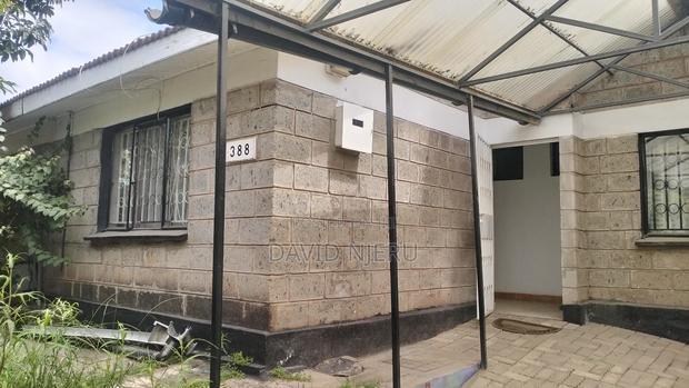 3bdrm Bungalow in Valley View, Mlolongo for sale