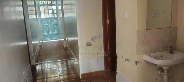 6bdrm Duplex in Nasra Garden, Komarock for sale