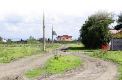 Land With Title Deed in Kamulu Town 3km Off Tarmac
