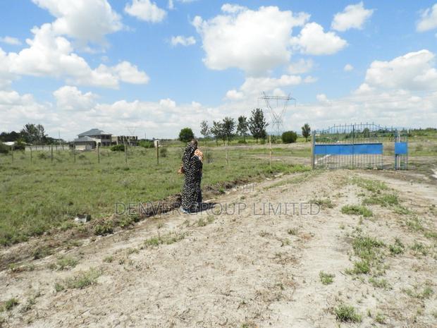 1,400,000 Land in Kamulu Residential
