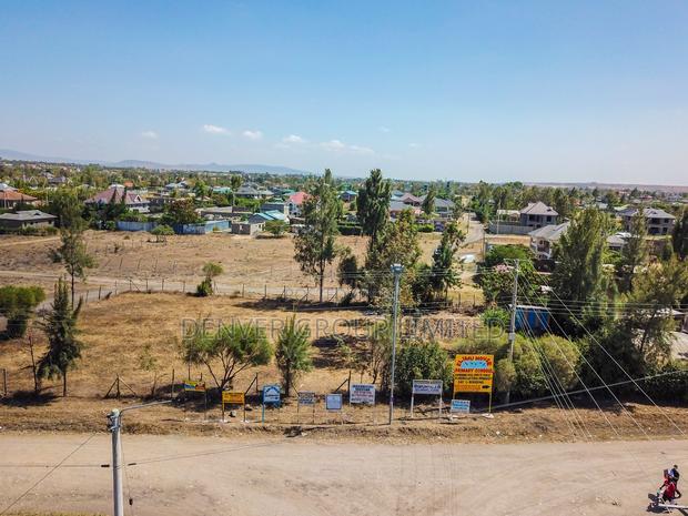 Ploti Na Bei Poa Kamulu Town Along Kangundo Road