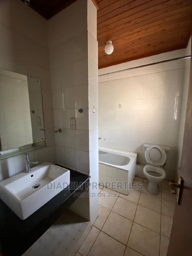 5bdrm Townhouse / Terrace in Lavington for Rent
