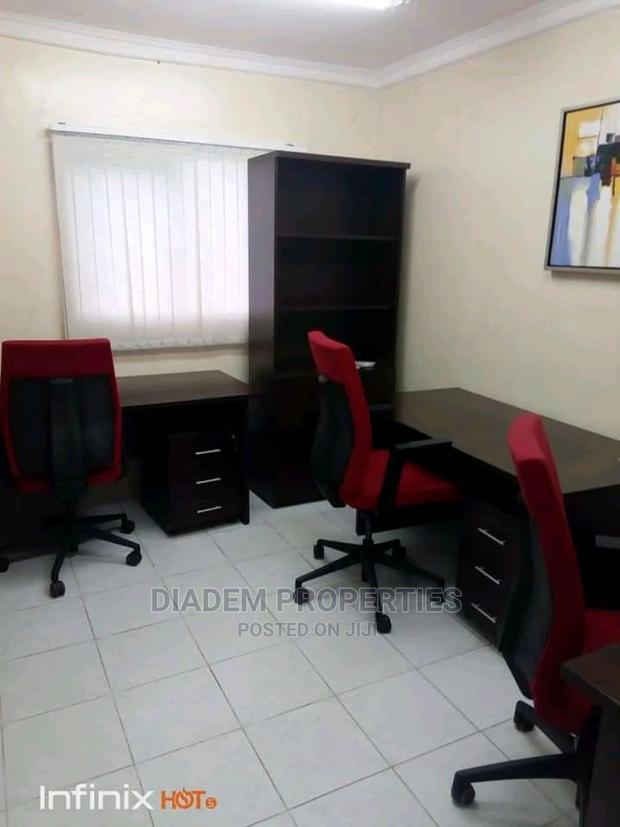 Furnished Offices to Let