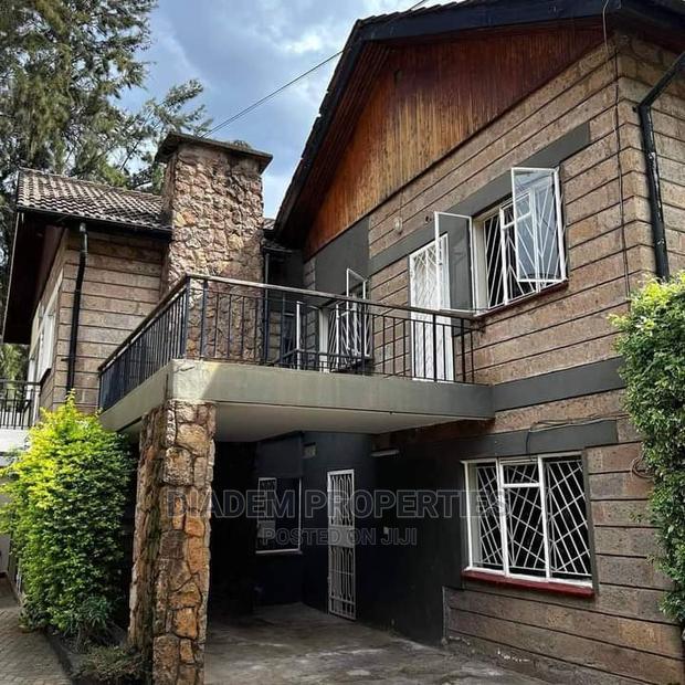 4bdrm Maisonette in Kilimani for Rent