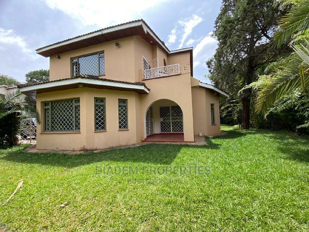 5bdrm Townhouse / Terrace in Lavington for Rent
