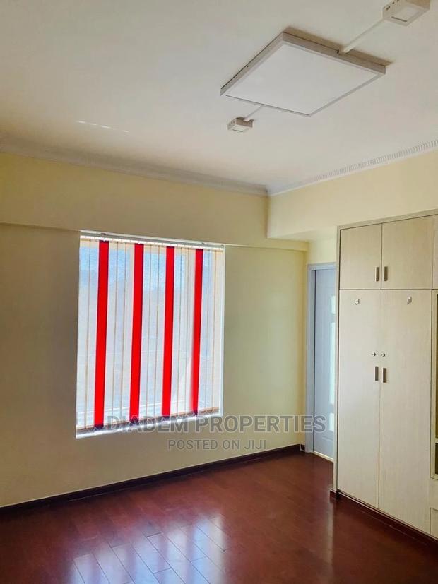 Office to Let