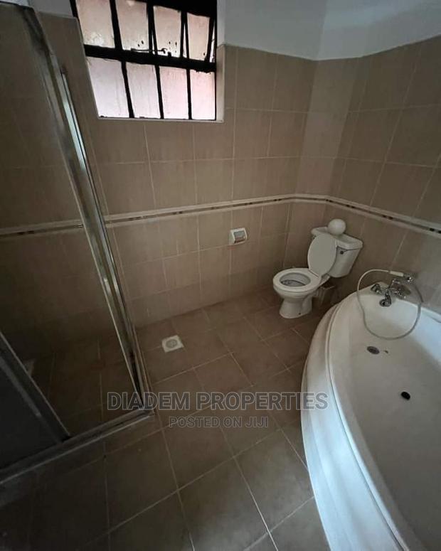 3bdrm Apartment in Valley Arcade for rent