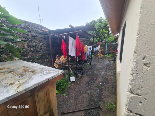 3bdrm Bungalow in Tena Estate, Donholm for sale