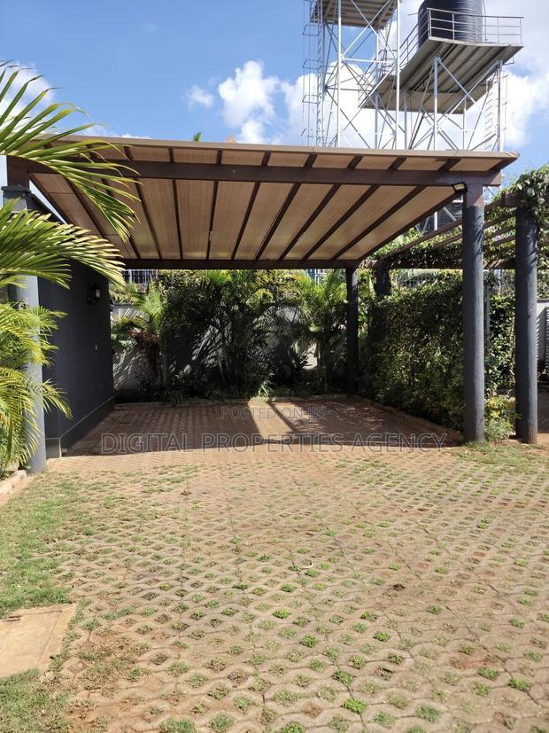 4bdrm Duplex in Garden Estate, Ridgeways for sale