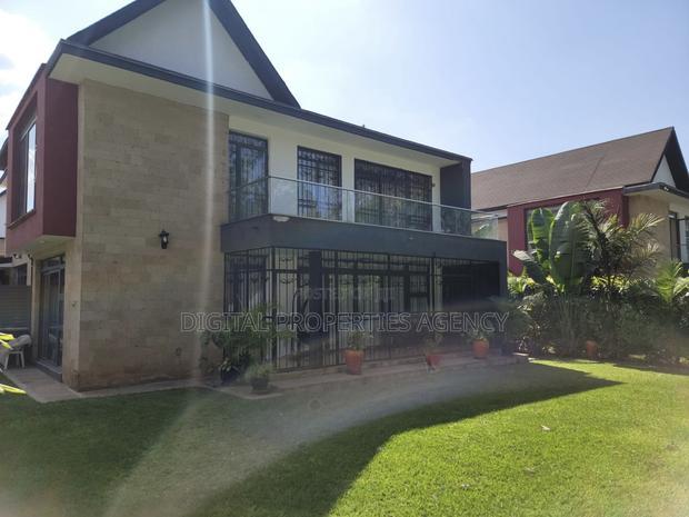 4bdrm Duplex in Garden Estate, Ridgeways for sale