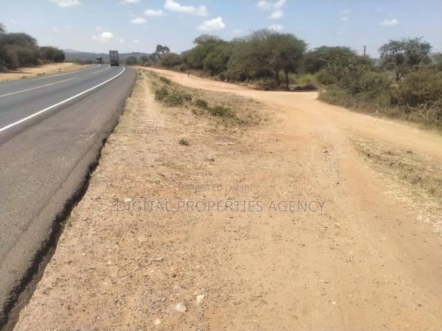 10.8 Acres Near Salama Town With 300mts From Mombasa