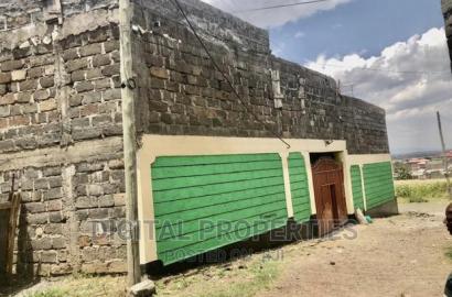 Mini Flat in Kiti, Bahati for sale