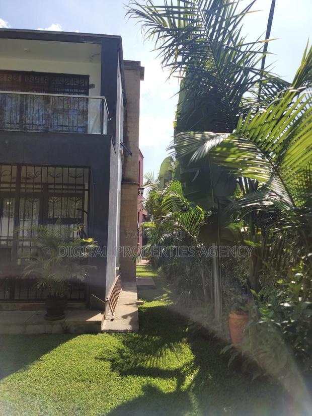4bdrm Duplex in Garden Estate, Ridgeways for sale