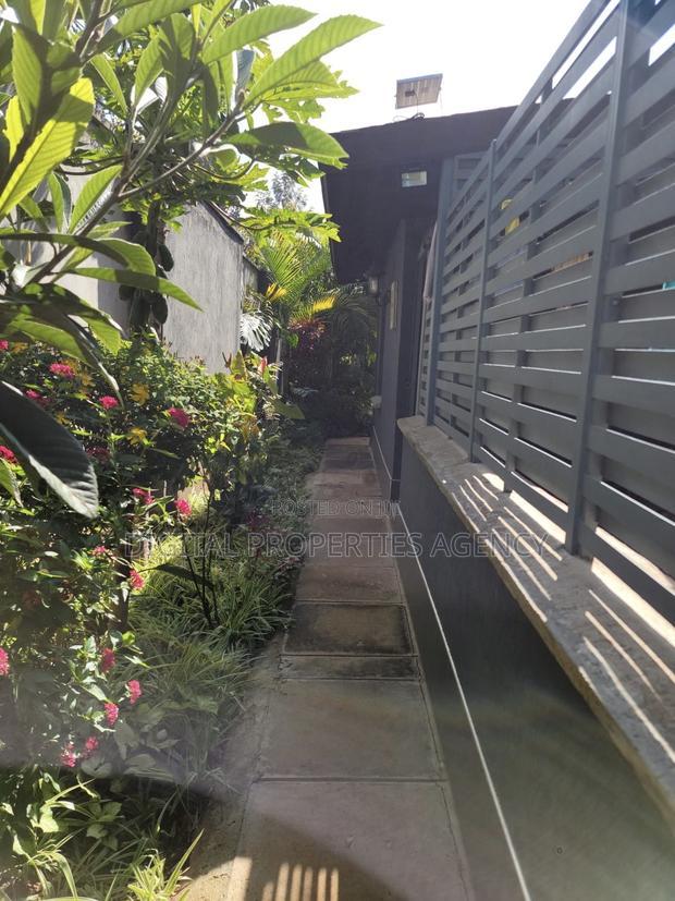 4bdrm Duplex in Garden Estate, Ridgeways for sale
