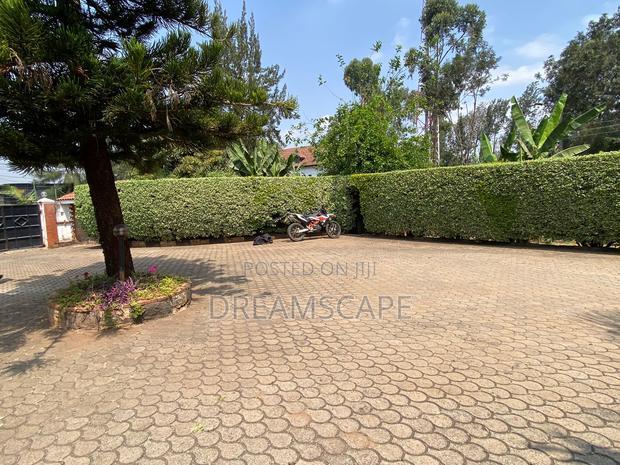 7bdrm House in Karen Road for sale