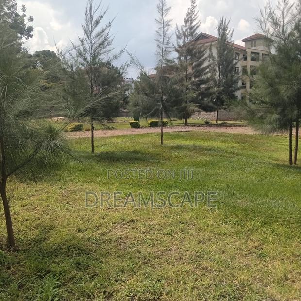 Kileleshwa 0.8 Plot for Sale 250m