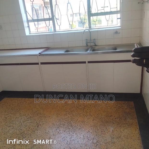 3bdrm Apartment in Nairobi West for rent