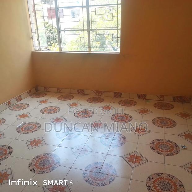 2bdrm Apartment in Nairobi West Mfuli for rent