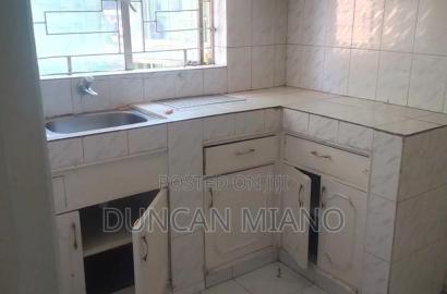 2bdrm Apartment in Nairobi West Mfuli for rent