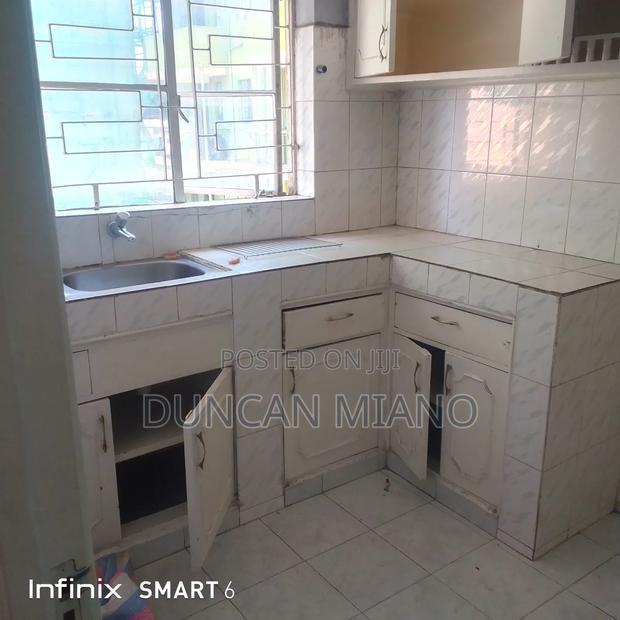 2bdrm Apartment in Nairobi West Mfuli for rent