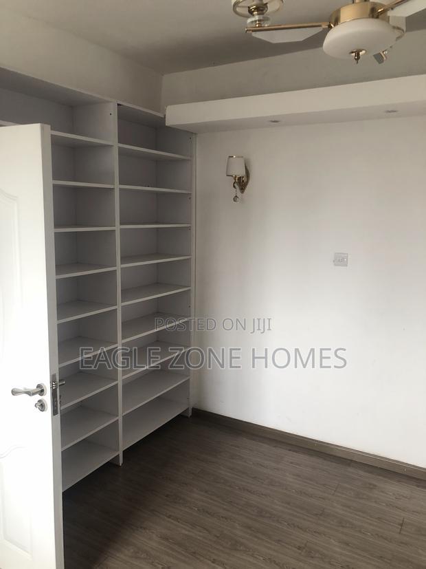 3bdrm Apartment in Rhapta Road for rent