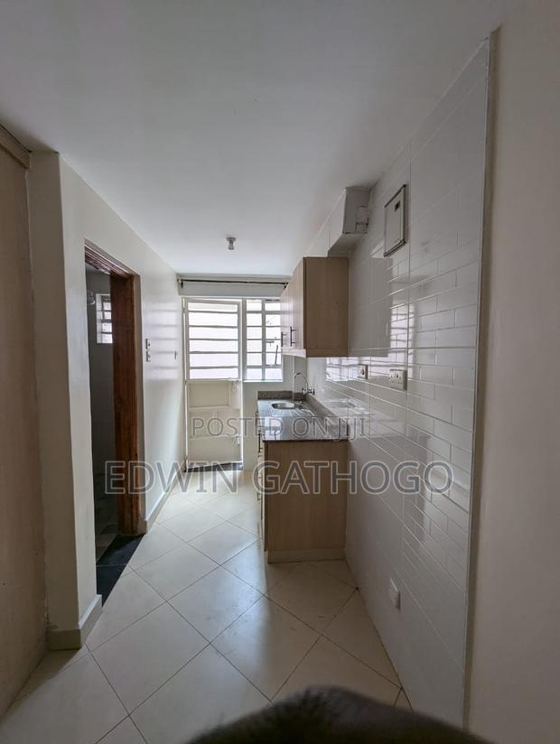 1bdrm Block of Flats in Seasons Estate for sale