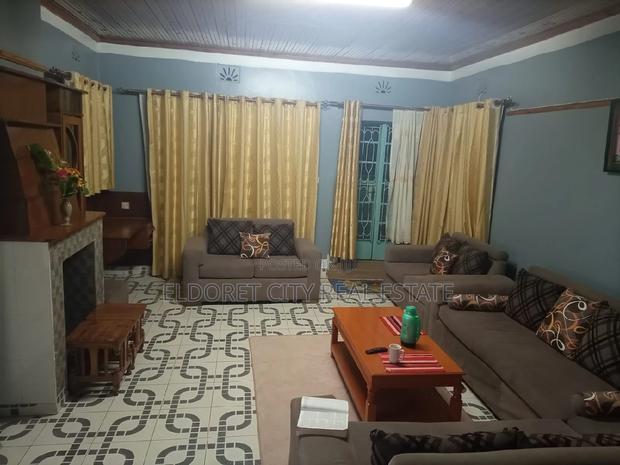 Furnished 4bdrm Bungalow in Chipsy Road Kimumu, Eldoret CBD for Sale