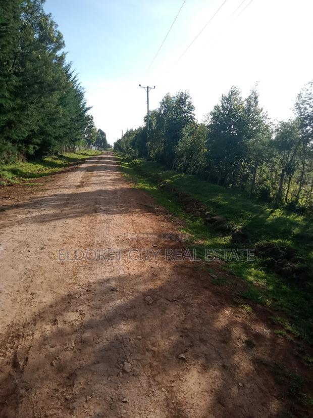 10 Acres of Land Outspan With Title.