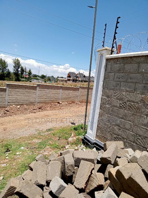 1/4 Plot Hillside Good for Residential