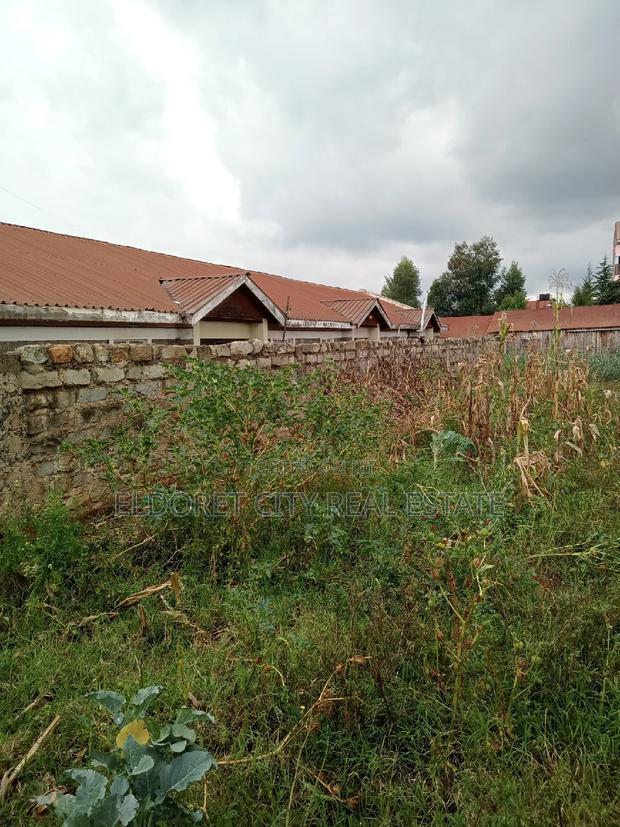 1/4 Plot Kimumu With Title 500metres From Tarmac