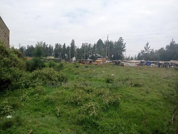 1/8 Plot Annex Center Touching Tarmac Highway Eldoret-Nai.