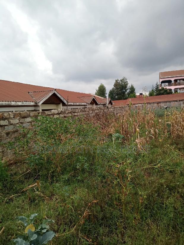 1/4 Plot Kimumu With Title 500metres From Tarmac