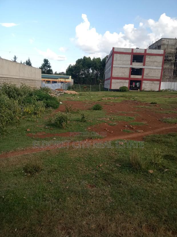 1/16 Plot Annex Near Sarayoit Road With Title.