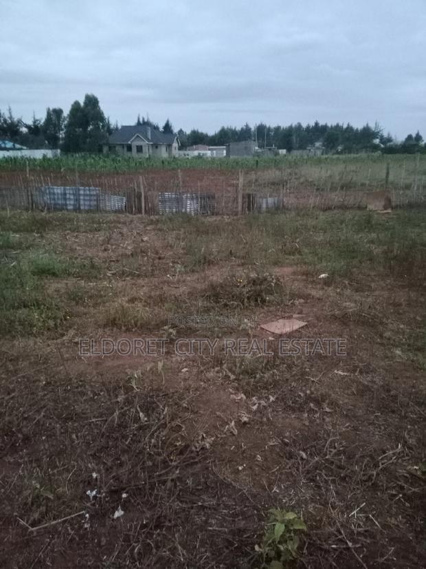 1/8 Plot Ilula Less Than 200 Metres From Tarmac