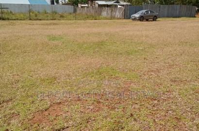 1/4 Plots Sogomo Towards University of Eldoret