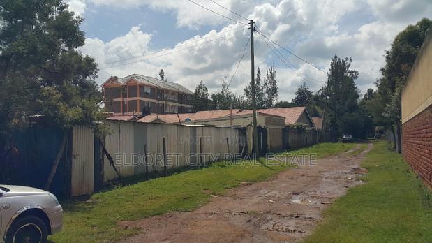 1/4 Plot With Title Annex Jamboni