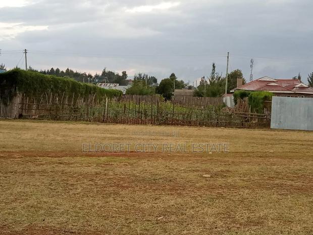 1/4 Plot Kipkorgot With Title