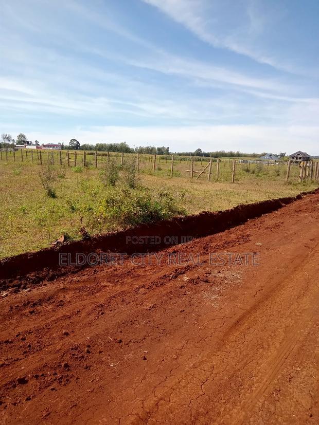 1/4 Plot Marura With Title Less Than 500metres From Tarmac