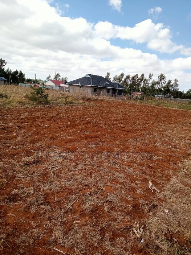 1/4 Plot Kuinet With Title Less Than 150 Metres From Tarmac