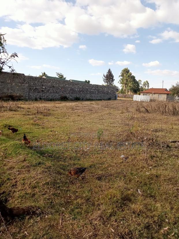 1/4 Plot Kimumu for Sale With Title